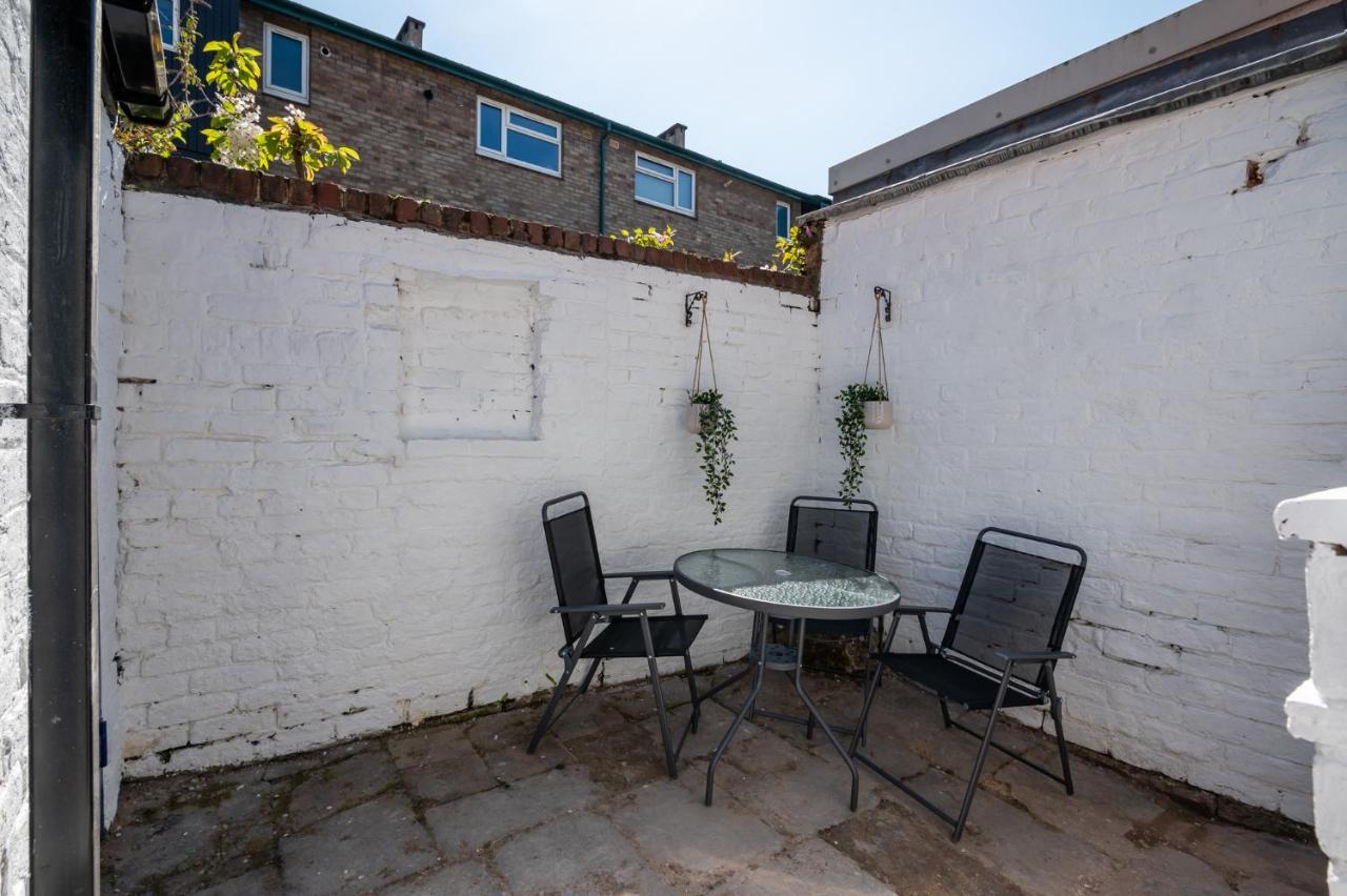 Stylish, Centrally Located Terrace - Pass The Key York Exterior foto